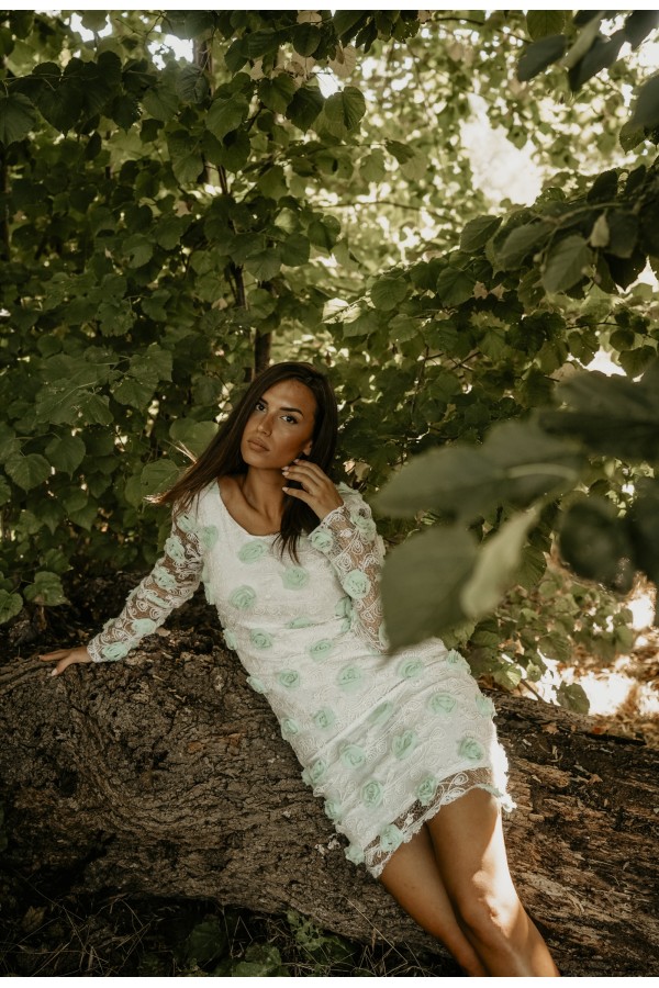 BODYCON  WHITE 3D DRESS